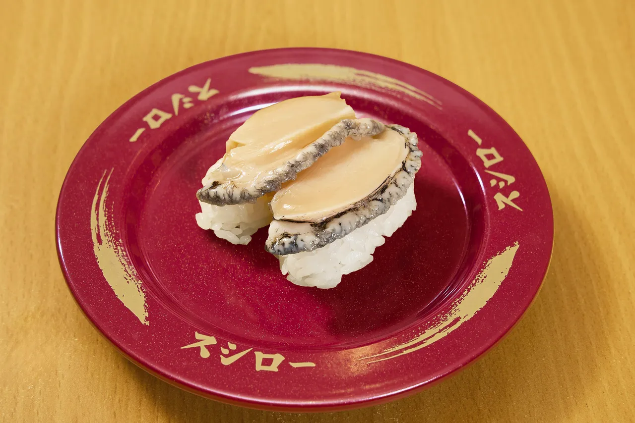 生食級活鮑魚原價80元，2/2至2/15特價40元。業者提供