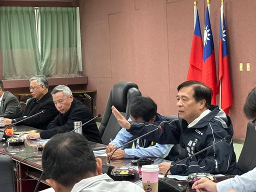 中央預算卡關新北自籌11億　基北北桃TPASS1200定期票再撐半年