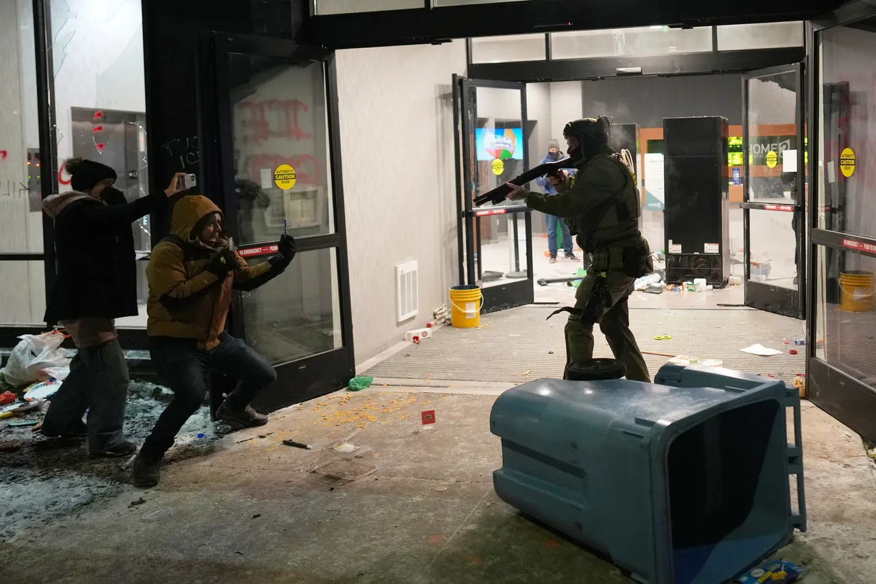 雙方一觸即發。美聯社