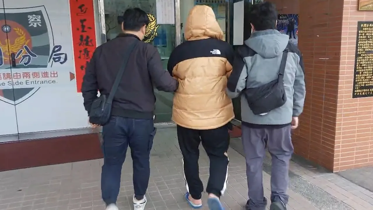 警方查獲涉案男子。翻攝畫面
