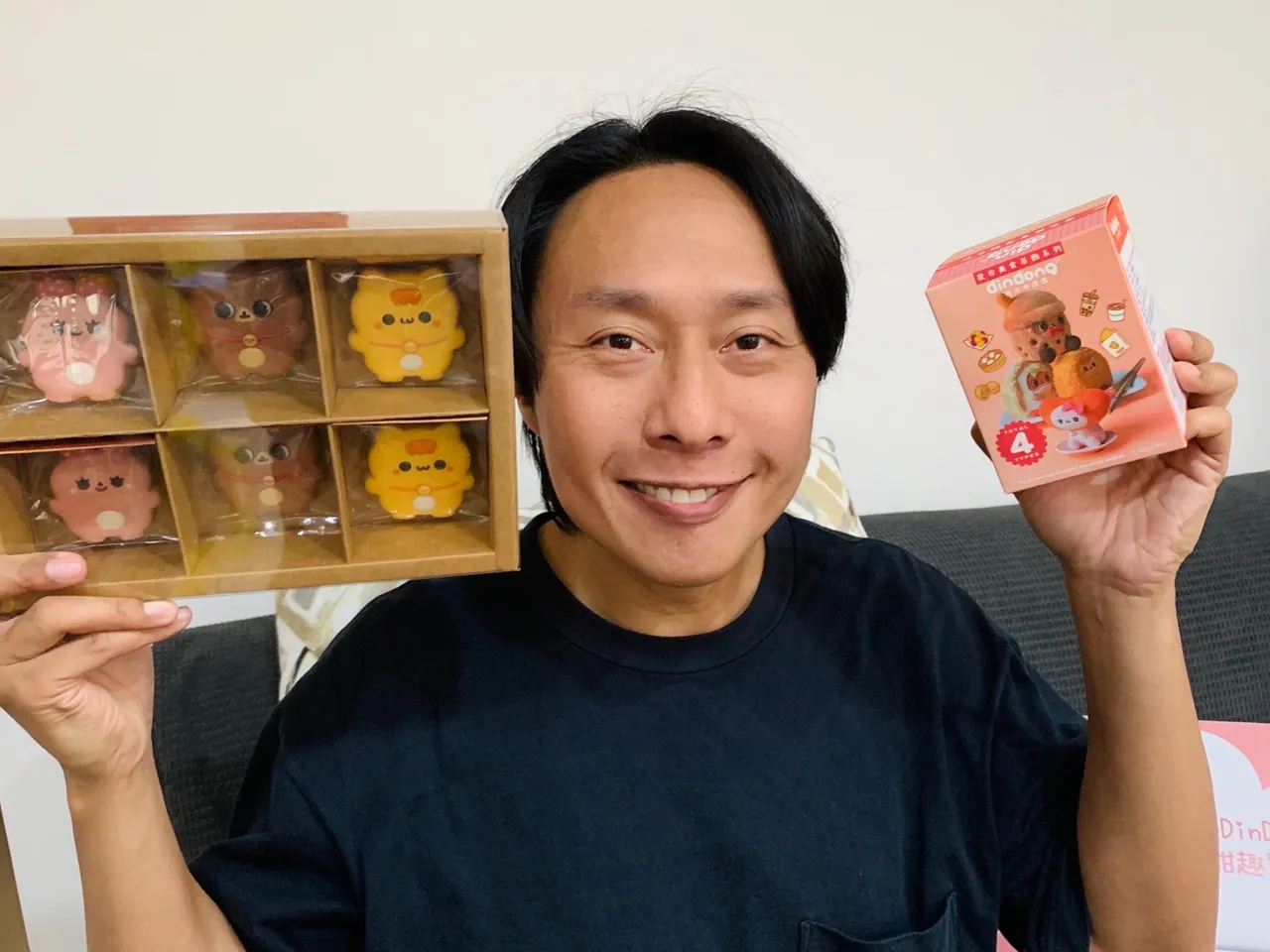 张启乐替弥月礼盒设计盲盒。张启乐提供