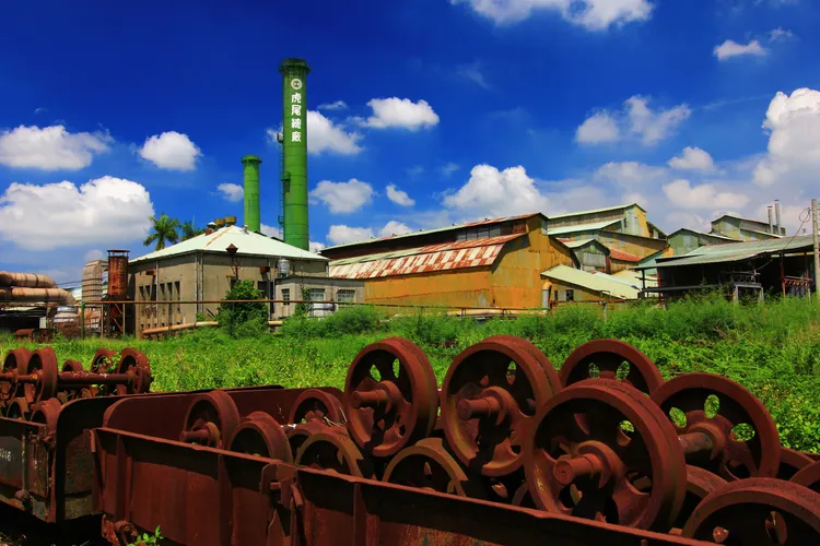 台糖表示，善化及虎尾糖廠燃燒蔗渣進行汽電共生，已陸續取得生質能再生能源憑證。台糖提供