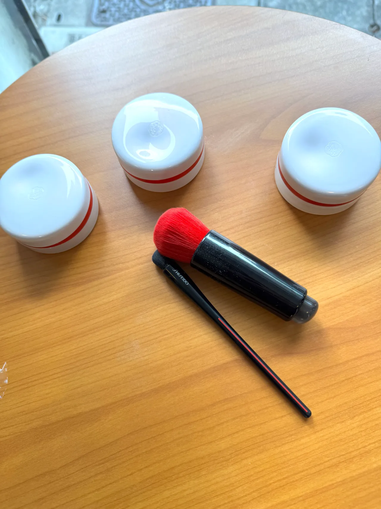 資生堂超聚光持光蜜粉共有3色選，各1650元。張家玲攝