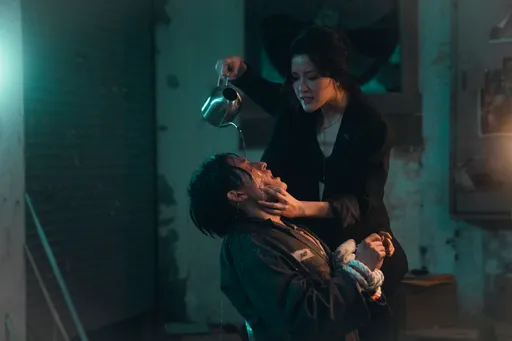 乐团成员为爱献第一次　遭惨虐到生活无法自理、几近崩溃