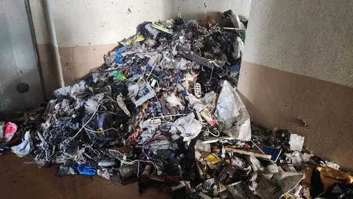 囤積症垃圾堆1.5米阻救援　南韓越戰老兵命喪公寓大火