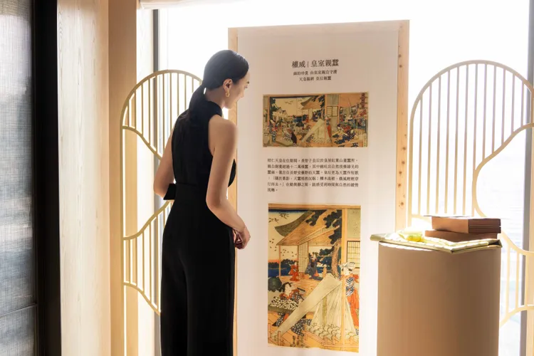 品牌汲取日本長野縣安曇野秘境的「珍稀綠鑽絲」作為靈感。品牌提供