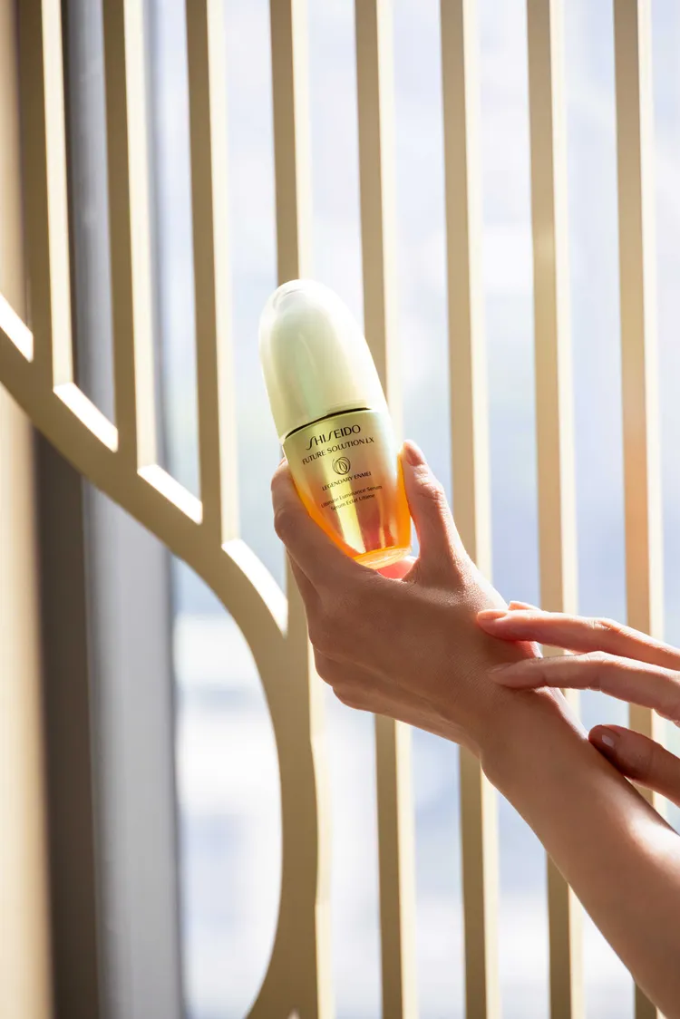 護膚會使用極上御藏系列滋養肌膚。品牌提供