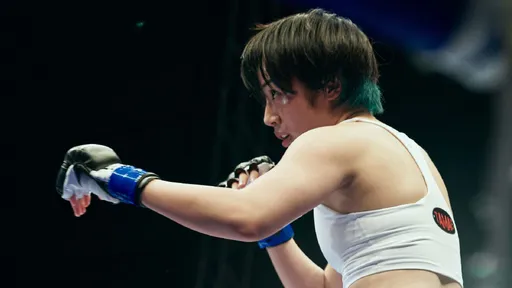 森田望智敬業增重7公斤！化身地下格鬥選手　為活著而奮戰到底