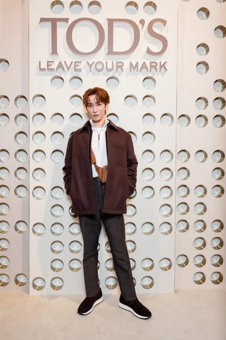 渡邊翔太去年9月時便曾現身TOD’S 2026春夏女裝大秀。品牌提供