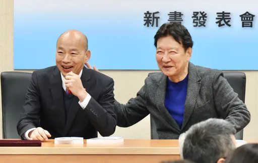 新書自爆曾經「咬女老師屁股」趙少康：老師屁股好看