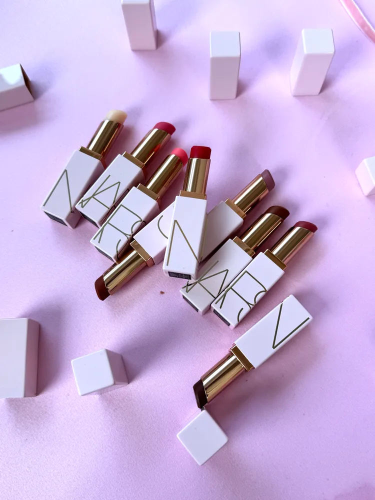 NARS激情過後嫩唇膏，各3g／1100元。張家玲攝