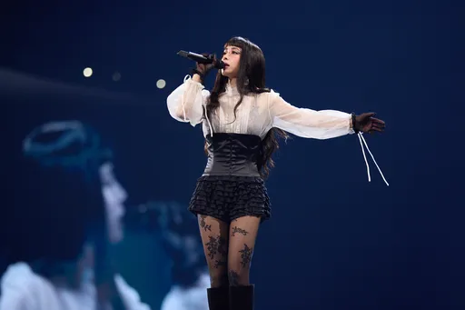 直击有片｜蔡依林元旦祭出双重惊喜　全新绝美造型曝光！重唱出道26年成名曲