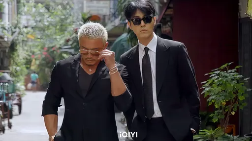 車勝元組黑幫家族研發辣醬！認識秋成勳16年終於辦通訊軟體帳號