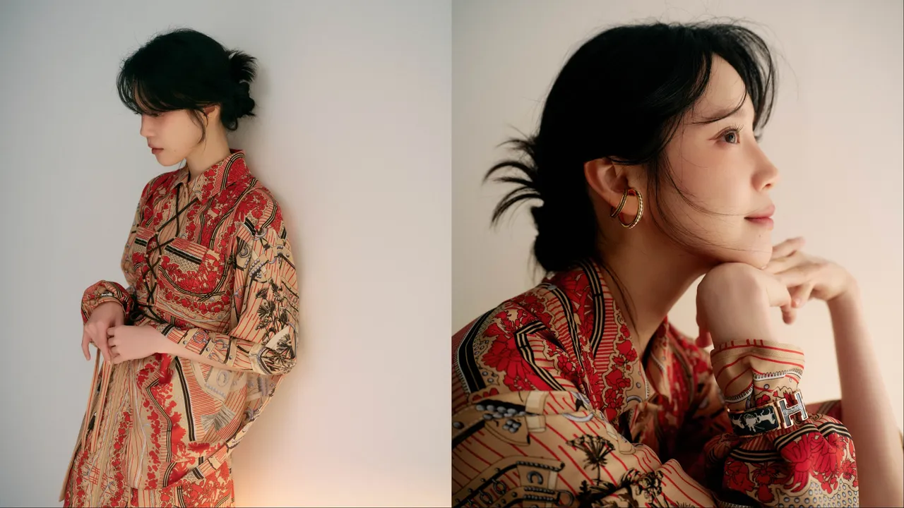 程予希穿著HERMÈS花绗缝胸衣、抽绳衬衫搭配印花绗缝铅笔裙。《MilkX》Taiwan提供