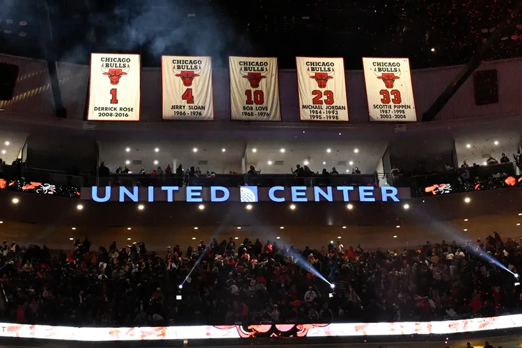 羅斯球衣退休。美聯社