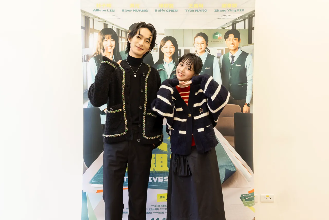 陳姸霏(右)和黃河今出席分享會。公視台語台提供