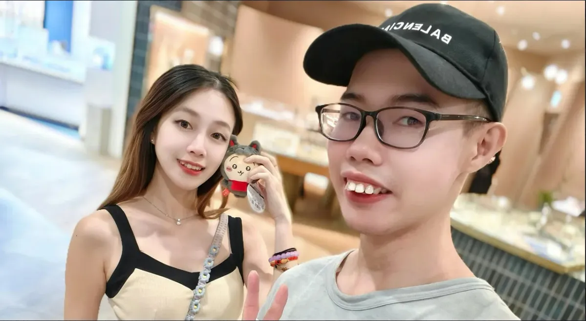 邓佳华入狱后，模特儿女友简简宣布分手。翻摄邓佳华脸书