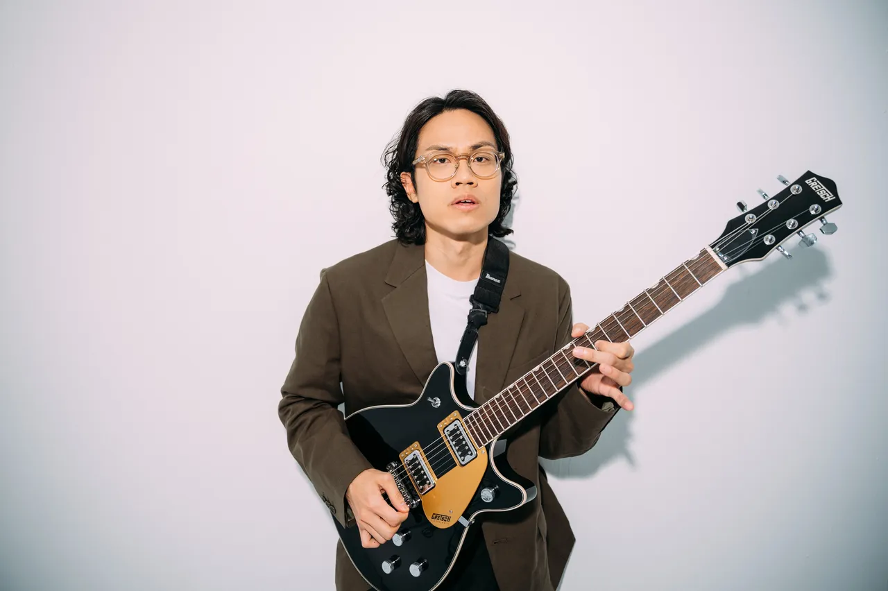 李拾壹用音樂觀察男性的另類生活哲學。鈞光閃閃提供