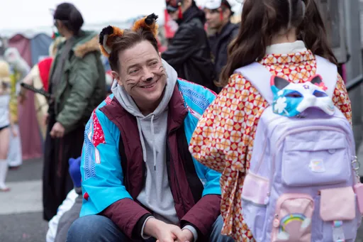 奧斯卡影帝現蹤東京　當日租老爸帶女兒參加慶典