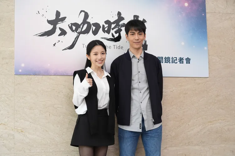 蔡瑞雪（左）和林子閎出席開鏡儀式。彭欣偉攝