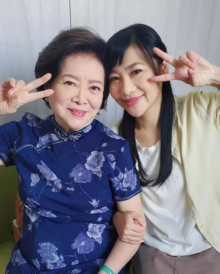 紫君與陳淑芳有著多年的深厚交情。欣代唱片提供