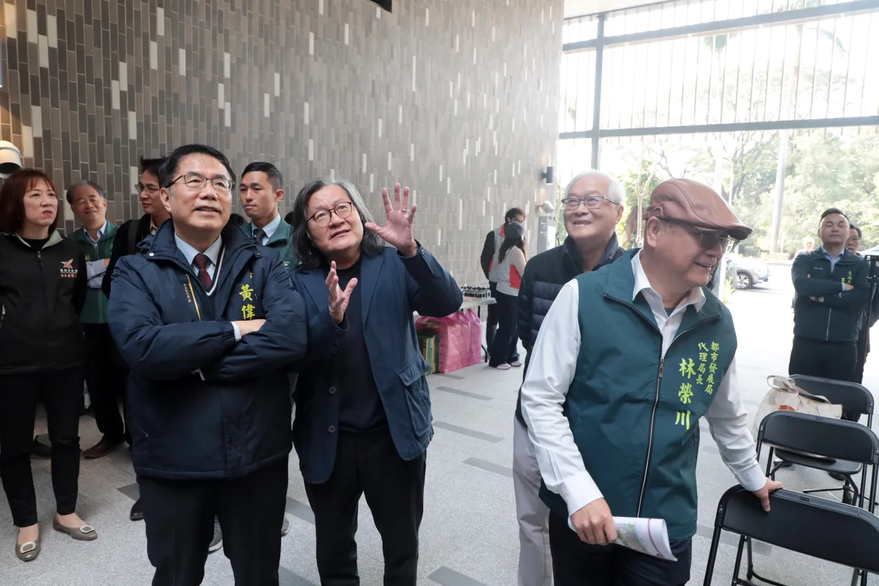 該社宅提供「婚育戶保障10%」方案，以具體行動支持青年成家與育兒家庭，打造更友善的居住環境。南市府提供