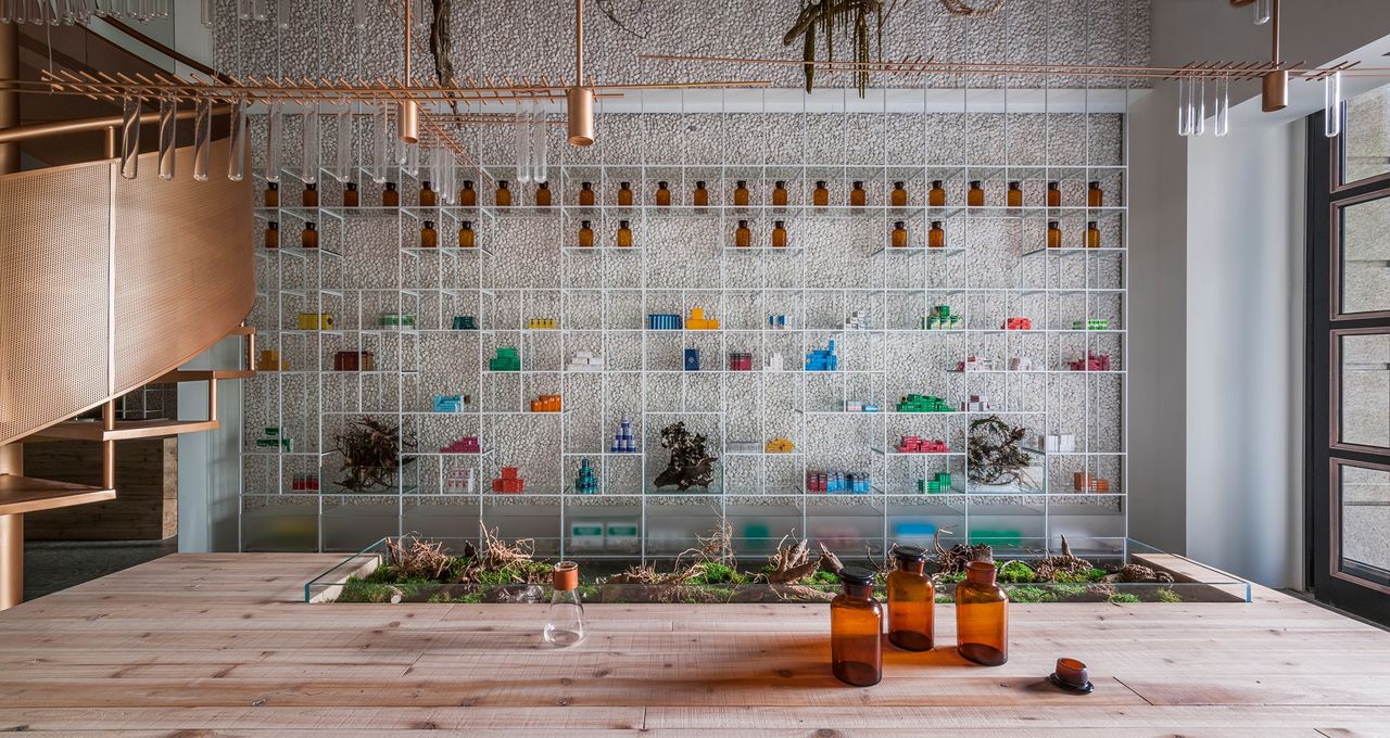 「全台最美藥局」開業9年門市全關 宣布最後營業日在這天