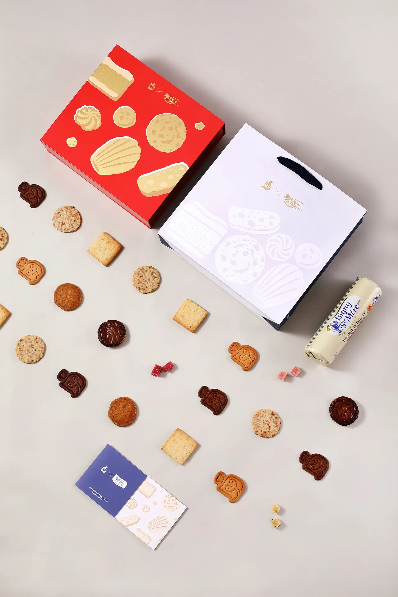 依思尼聯名禮盒由6款不同口感與風味的法式手工餅乾與軟糖組成。深法提供
