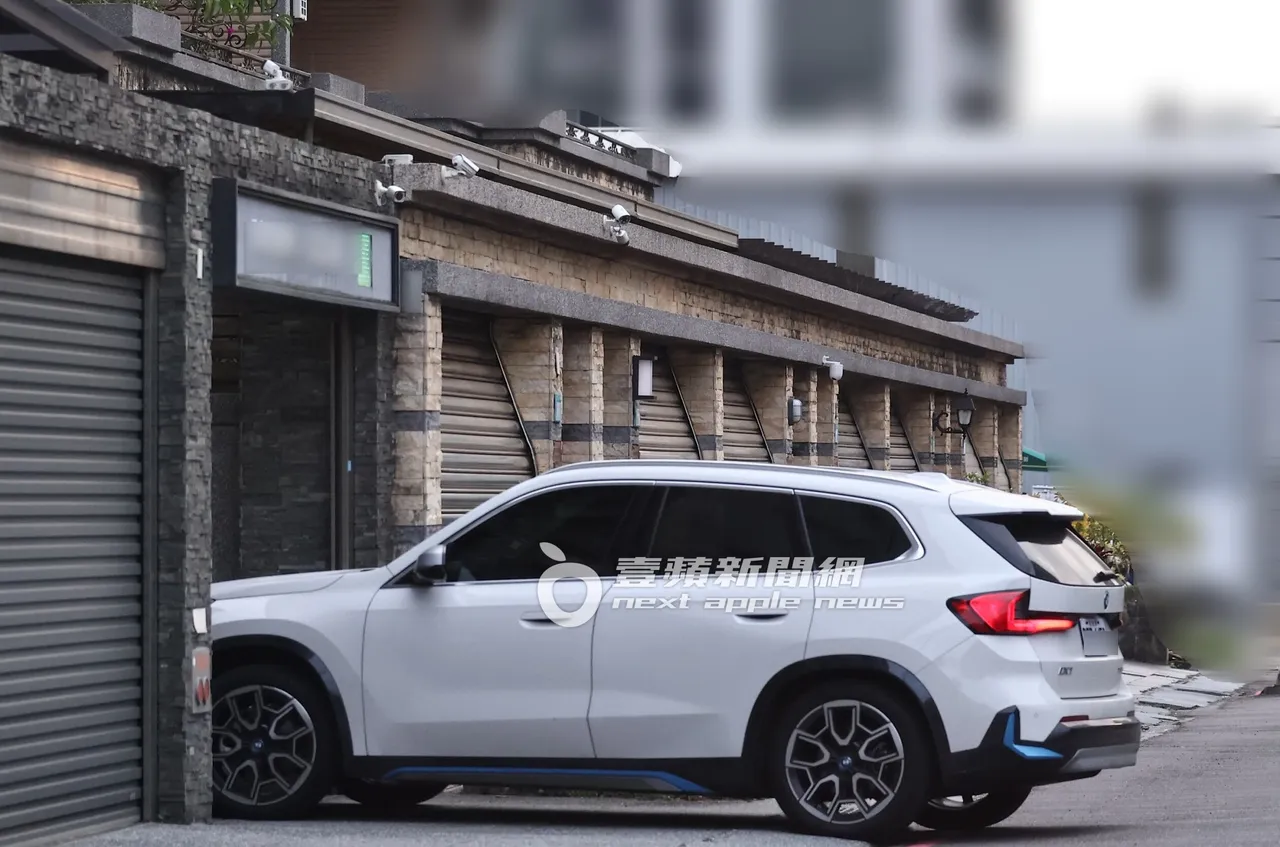 戴維斯返回每坪約28萬元、總價約3300萬元的林口社區。