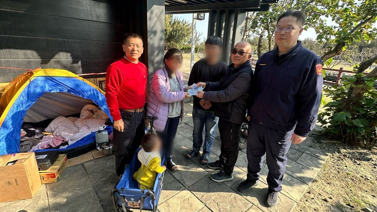 都市悲歌!台中媽沒錢繳房租被趕 寒夜帶1歲兒公園搭帳篷