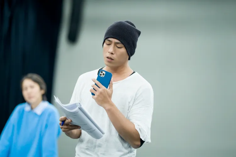 莊凱勛首度加入《婚內失戀》結婚10年「還在熱情階段」。艾彼新創提供