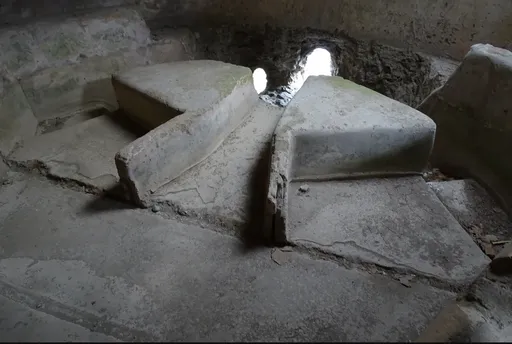 恐怖揭密...龐貝浴池是「人體湯」？　分析發現水裡充滿三種液體