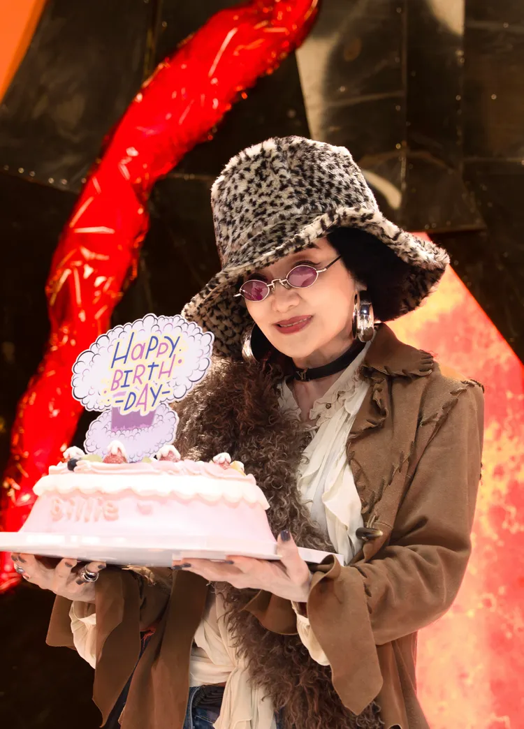 比莉正式宣告回歸樂壇。環球音樂提供