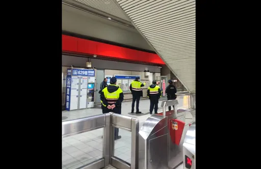 北捷又傳男子酒後失控　「手伸進閘門」害列車急煞