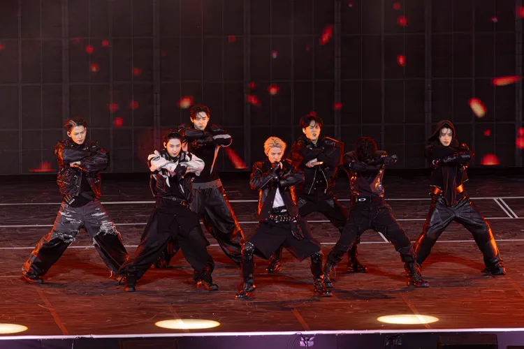 ENHYPEN在金唱片獲得專輯本賞，大跳3首歌。讀者提供