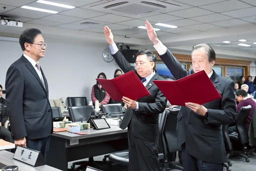 新任主計處長、政風處長聯合宣誓　張善政：發揮專業助攻桃園重大建設