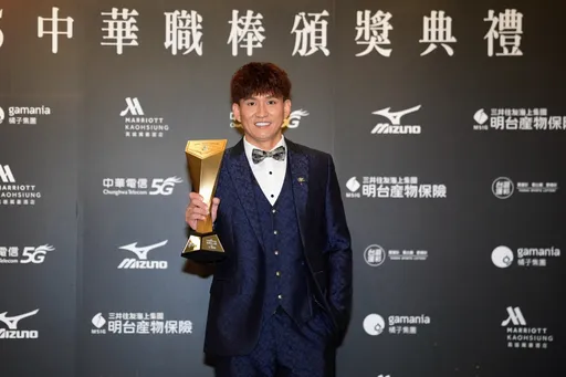 樂天桃猿公布第一波談薪結果　4人獲複數年約