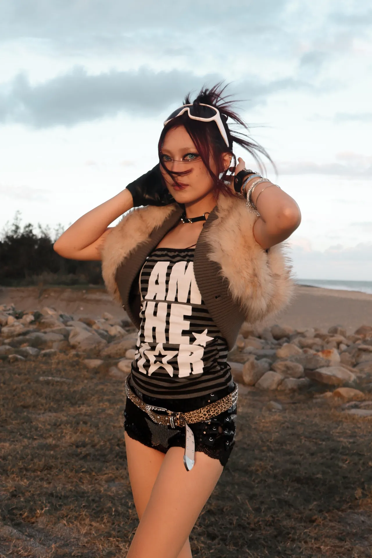 琟娜备受天后级的姐姐们照顾。