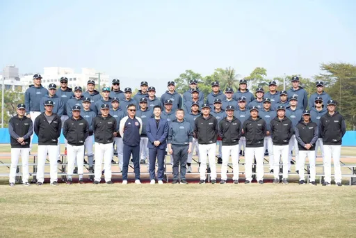 經典賽中華隊開訓！共27人報到　陳傑憲續任「台灣隊長」
