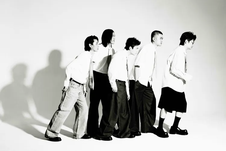 落日飛車預告台北站有神祕驚喜。華納音樂提供