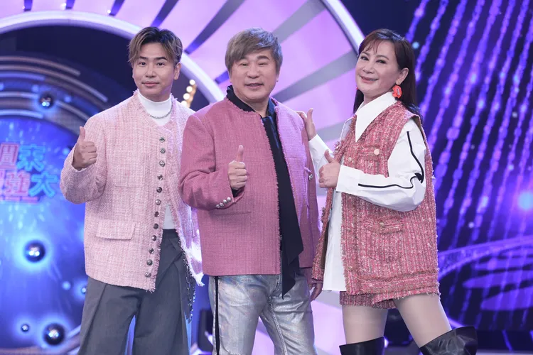 主持群歐漢聲（左起）、胡瓜、陳亞蘭節目收視率亮眼。彭欣偉攝