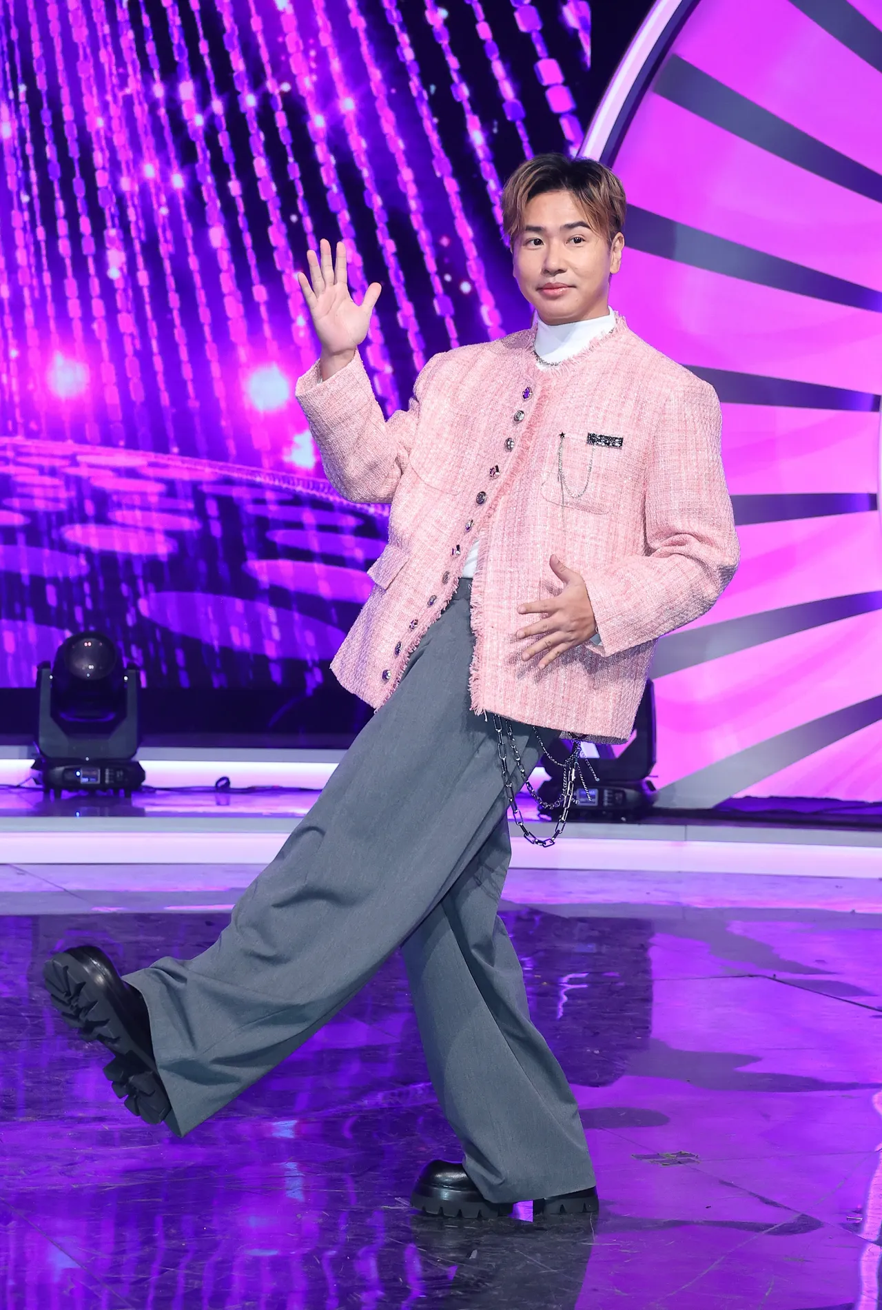 主持人歐漢聲。彭欣偉攝