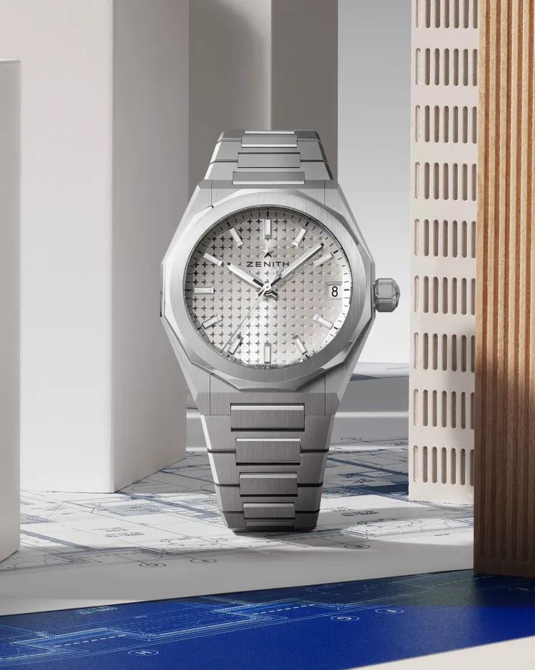 ZENITH DEFY挑戰系列SKYLINE天際線腕錶，36mm，精鋼錶殼，銀色太陽紋錶盤，精鋼錶鍊，Elite 670自動上鍊機芯，動力儲存50小時，防水深度100米，30萬5700元。品牌提供