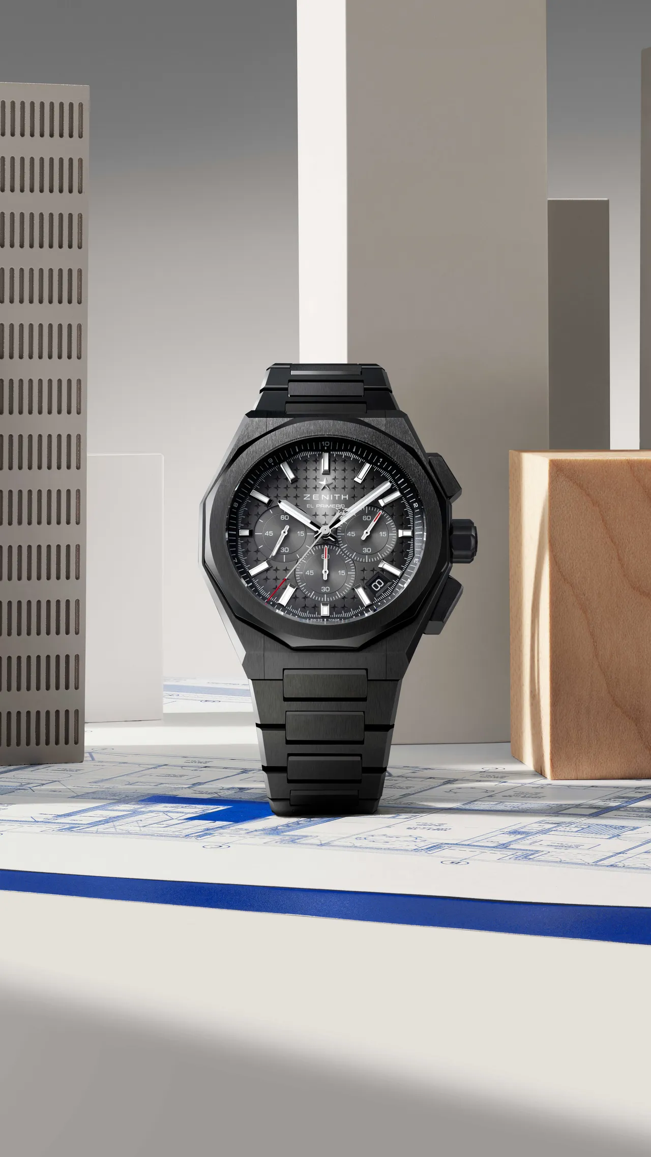 ZENITH DEFY挑戰系列SKYLINE天際線計時腕錶，42mm，黑色陶瓷錶殼，漸變灰色星空圖案錶盤，黑色陶瓷錶鍊，El Primero 3600自動上鍊機芯，動力儲存60小時，防水深度100米，76萬600元。品牌提供