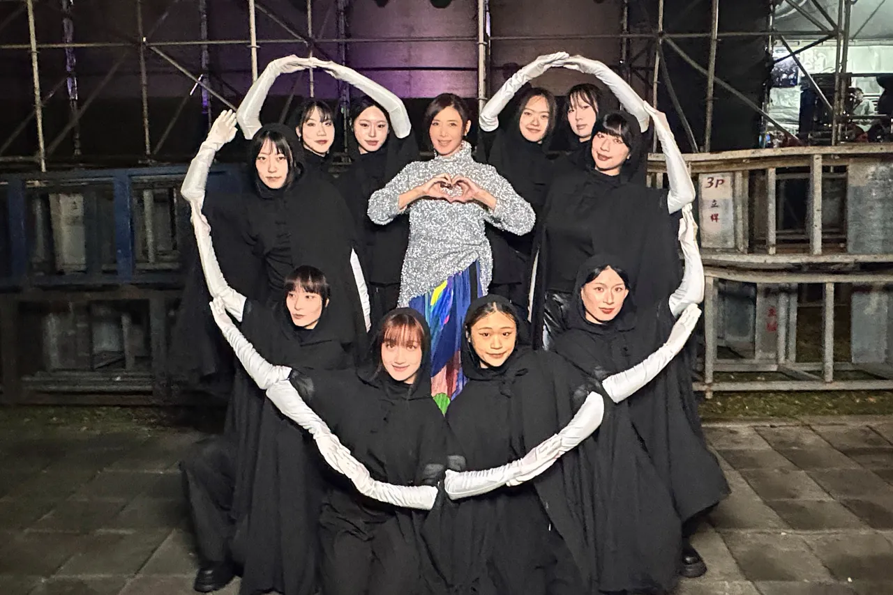 苏慧伦首度挑战「手势舞」。相信音乐提供