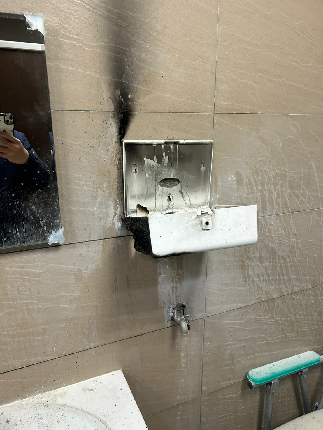 火勢撲滅後的狀況。翻攝畫面