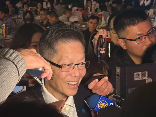 廣達尾牙｜AI需求強勁！楊麒令：今年成長至少三位數　資本支出有望翻倍