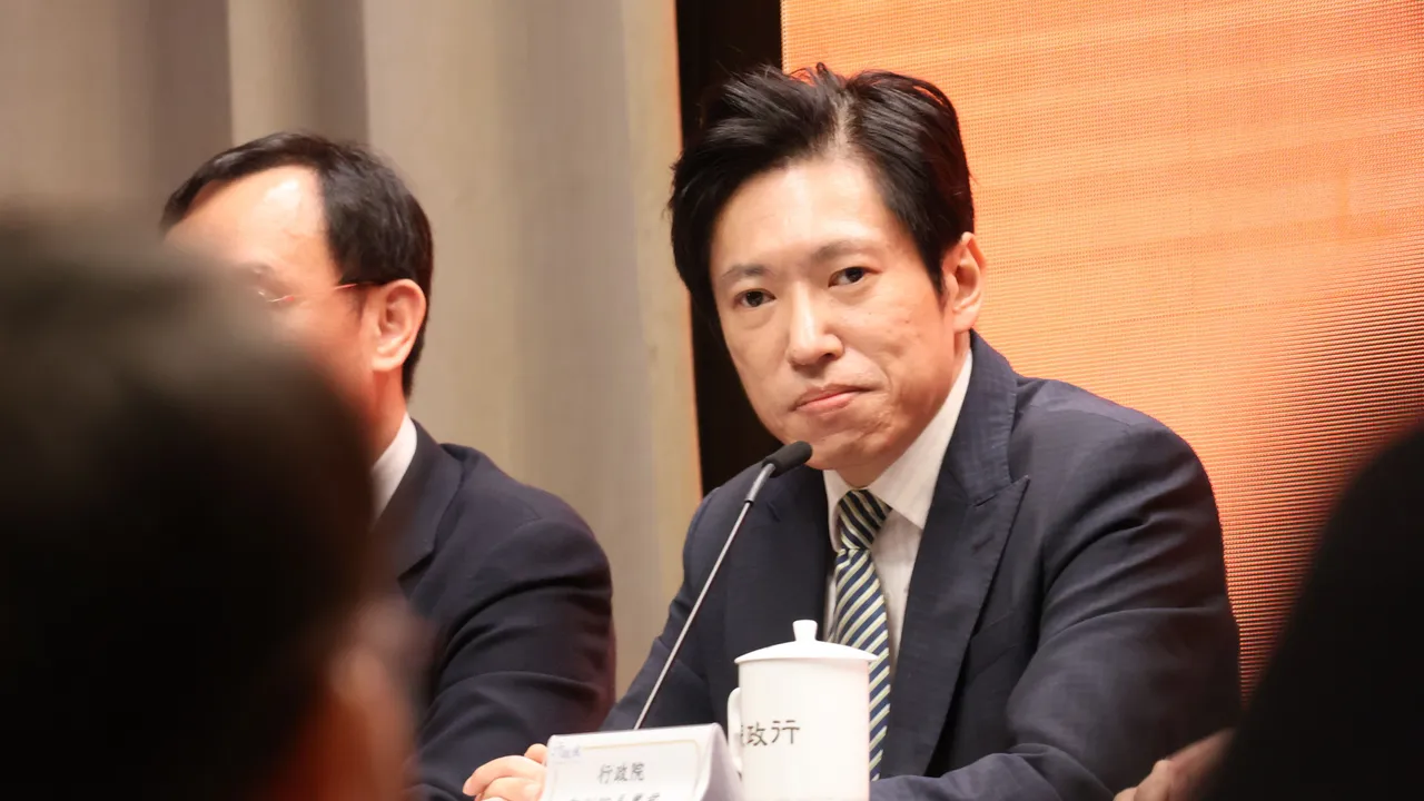 張惇涵2026選桃園市長？他酸：綠營內鬥宛如「三國殺」