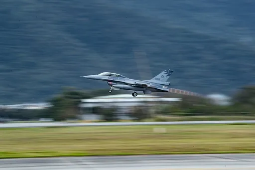 F-16V完成天安特檢！今恢復飛行訓練