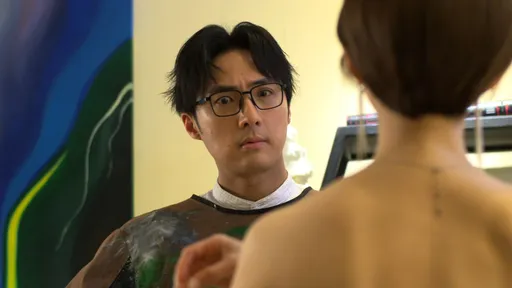 裸體模特兒五花大綁現身　李運慶太震撼不敢上課　